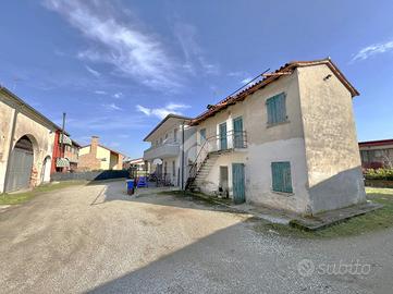 VILLA SINGOLA A RESANA