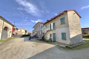 VILLA SINGOLA A RESANA