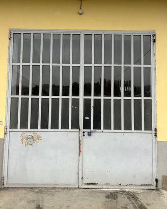 Portone in ferro e vetri