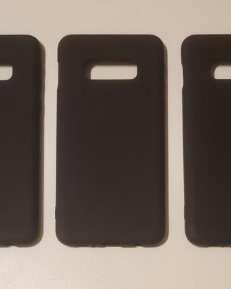 3 cover nere per Samsung Galaxy S10e