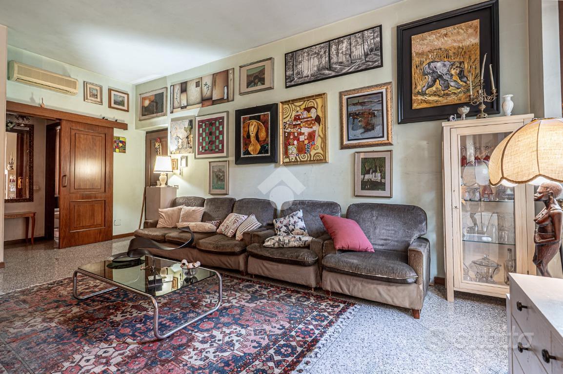 Appartamento – Verona, Cittadella, Centro storico - Vista 2