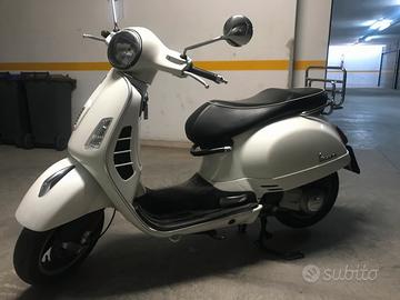 Vespa 300gts Piaggio