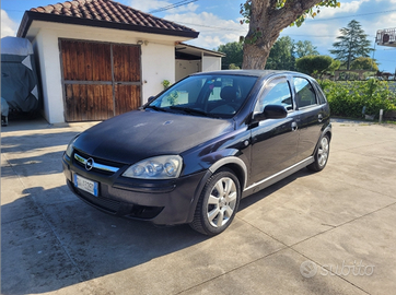 Opel corsa C 1.3 CDTI unicoproprietario