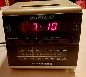 RADIOSVEGLIA SONO CLOCK 200 GRUNDIG VINTAGE