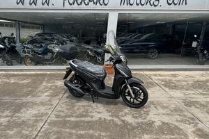 Kymco People S 125 abs nuovo a soli 29 euro al mes