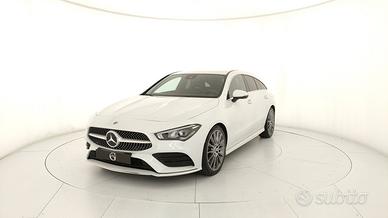 MERCEDES-BENZ CLA Shooting Brake 200 Premium auto