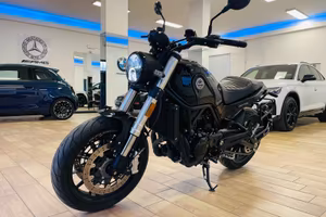 Benelli Leoncino 500