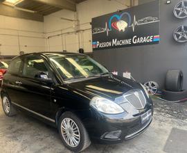 Lancia Ypsilon 1.2 Argento Ecochic GPL