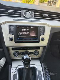 Passat b8 radio/navi originale