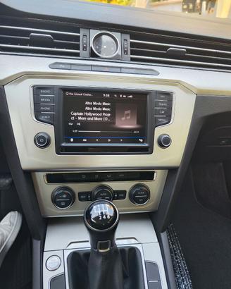 Passat b8 radio/navi originale