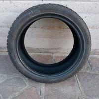 Gomme 205/45/17 88V