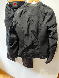 Giacca e pantaloni moto Dainese