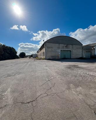 Capannoni industriali. Città di Trani
