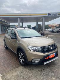 Dacia SANDERO STEPWAY 1.5 dci 90cv