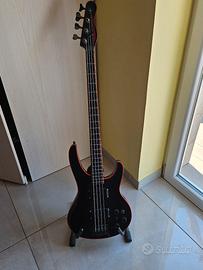 Basso elettrico Washburn Chicago Force 40 vintage