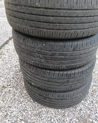 Gomme 205/60/16
