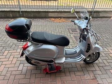 Piaggio Vespa 250 GTS IE - 2007