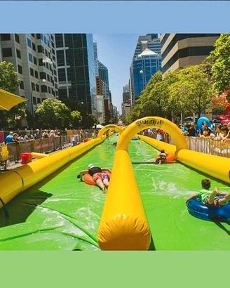 Slide the City - Acqua Scivolo per Feste di Paese