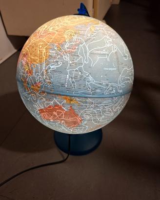 Mappamondo luminoso