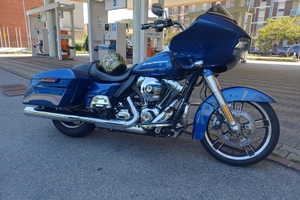 Harley davidson road glide special