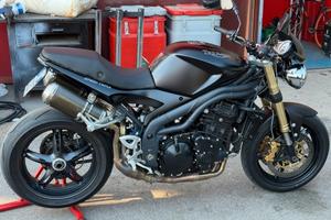 Triumph  speed triple