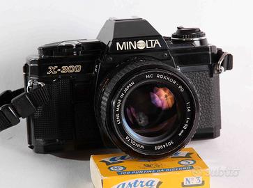 MINOLTA X-300 + OTTICA 50 MM.  1984