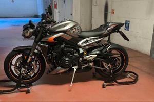 Triumph Street Triple 765 RS