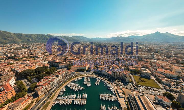 Esclusivo locale commerciale Via Cala [LM/13]