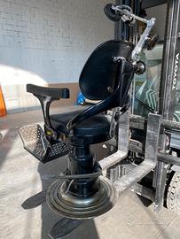 Poltrona dentista / barbiere anni 30/40