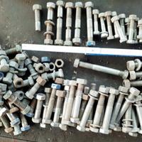 Bulloni e Dadi in Inox Zincati e Neri