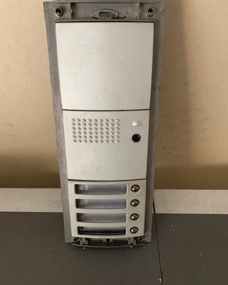 Pulsantiera Bticino a quattro chiamate serie SFERA