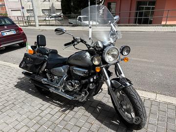 Moto Hyosung Aquila 250