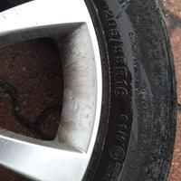 Pneumatici con cerchi in lega