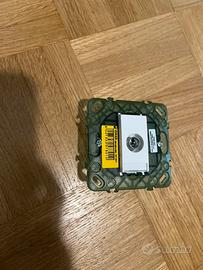 Portafrutto singolo e frutto antenna vimar plana