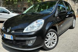 Renault Clio 1.2 16V 5 porte Le Iene