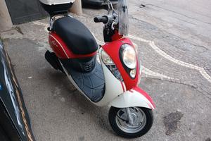 Sym Mio 50