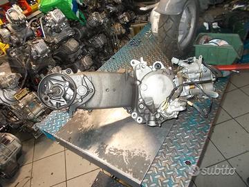 SH 125 150 : carburatore forcelle cerchio motore