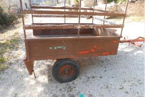 Rimorchietto per trattore