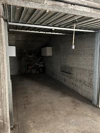 Garage in affitto a Sant'Ilario d'Enza (RE)