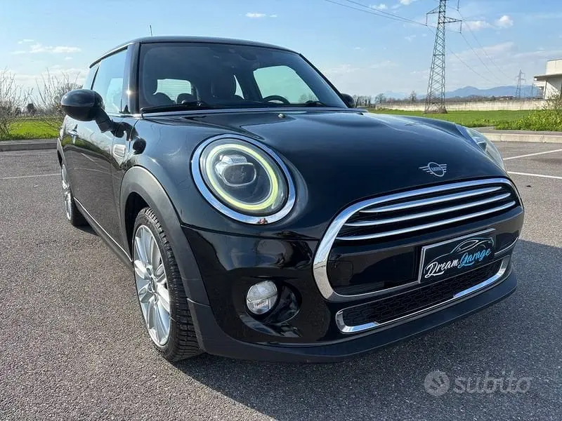 MINI Mini 4ª serie (F56)