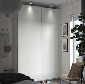 Ante scorrevoli bianche