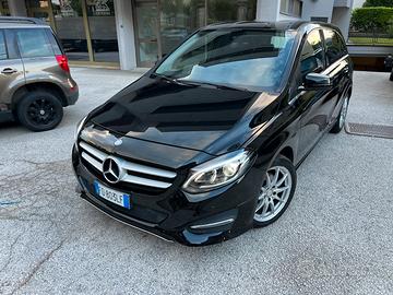 Mercedes B200 2.2 cdi 4 matic 2016