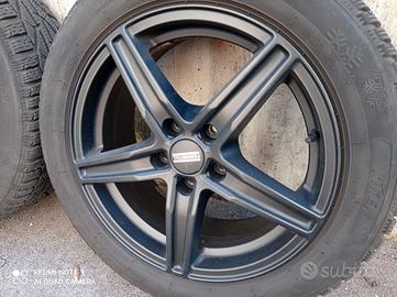 Cerchi con gomme invernali