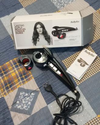 Piastra capelli per look mossi BabyLiss.