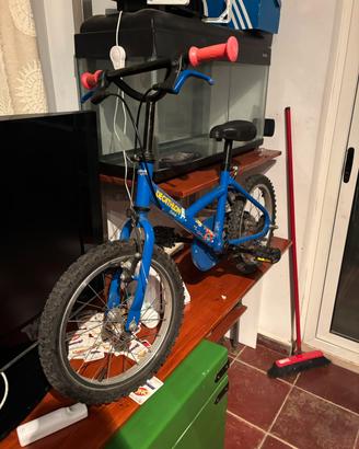Bicicletta bimbo Decathlon B'Twin 16 pollici