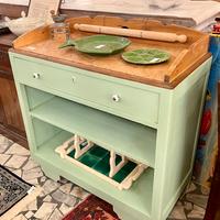 Madia? Credenza? Banco? Penisola? Isola ?