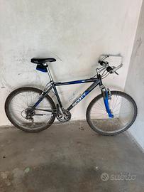 Mountain bike scott