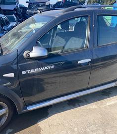 PORTIERA ANTERIORE SINISTRA DACIA Sandero Serie ST