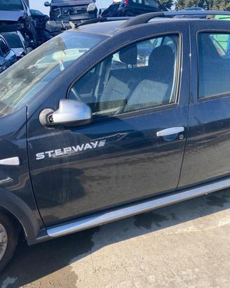PORTIERA ANTERIORE SINISTRA DACIA Sandero Serie ST