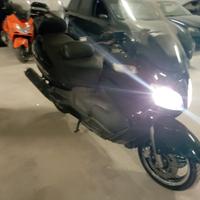 Suzuki Burgman AN 650